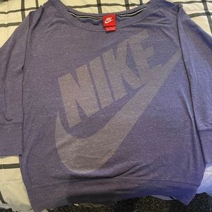 Nike 3/4 length sleeve shirt